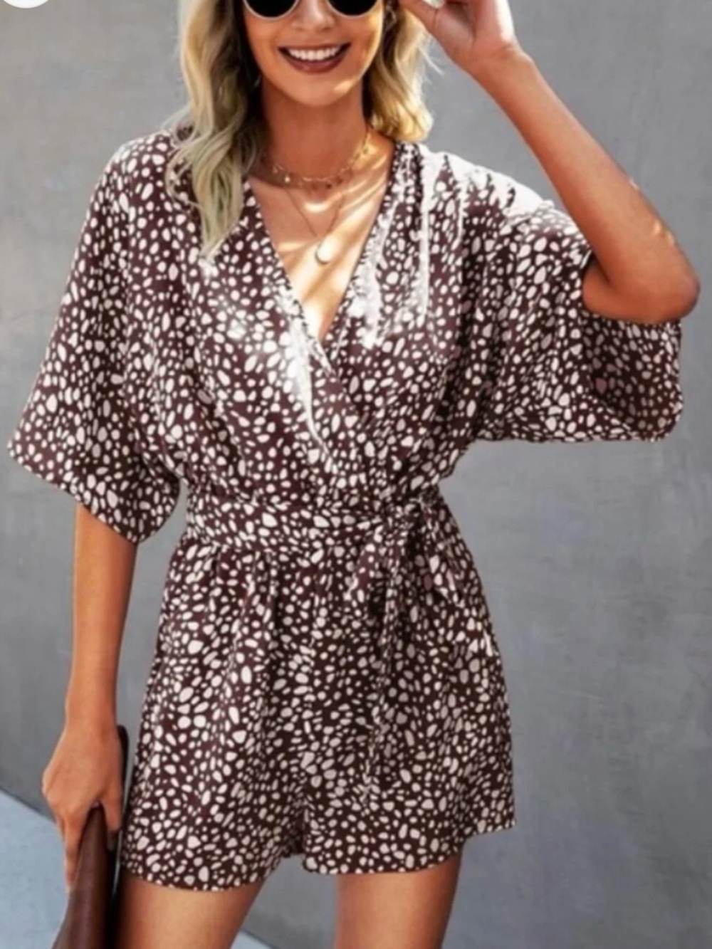 🤎 Printed V-Neck Romper with pockets